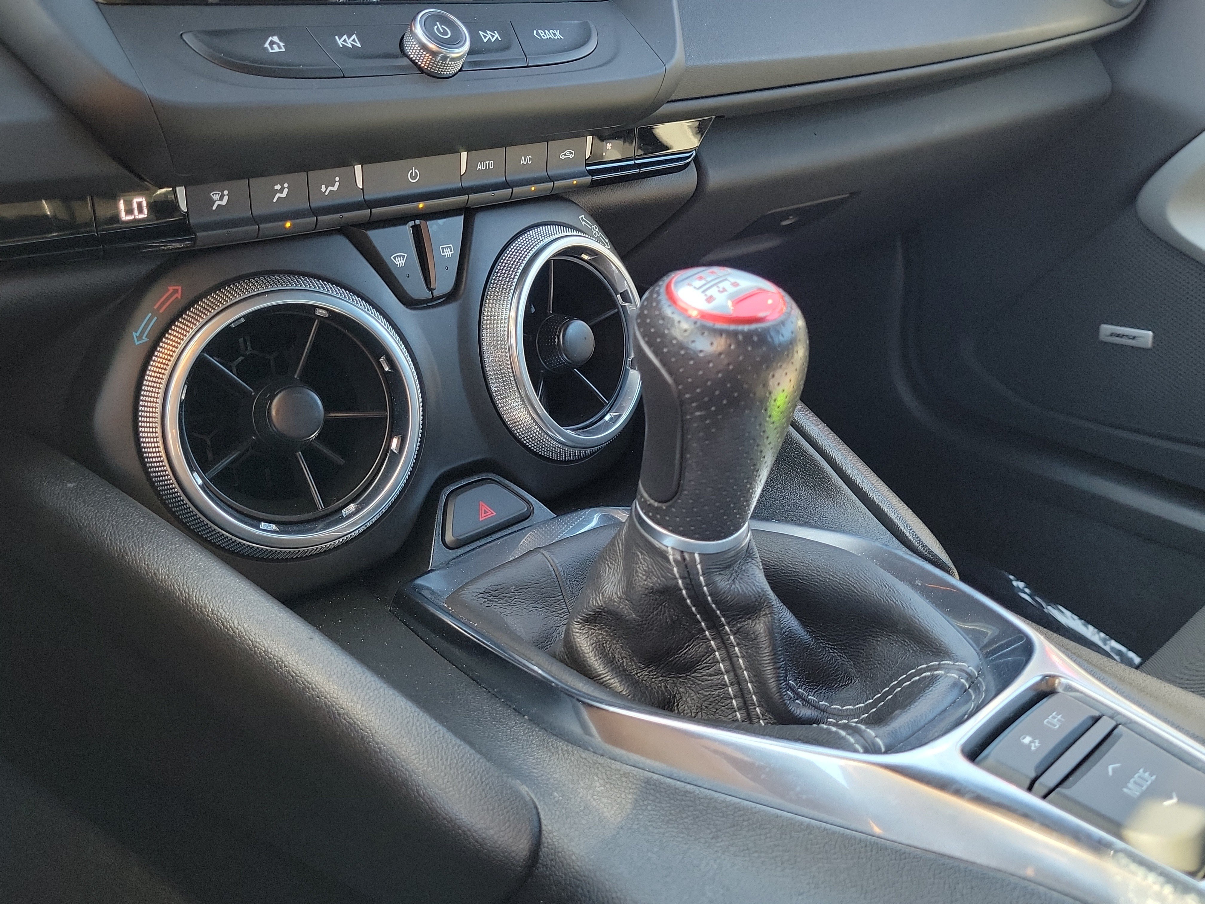 Used 2023 Chevrolet Camaro LT w/ Technology Package RWD image 24