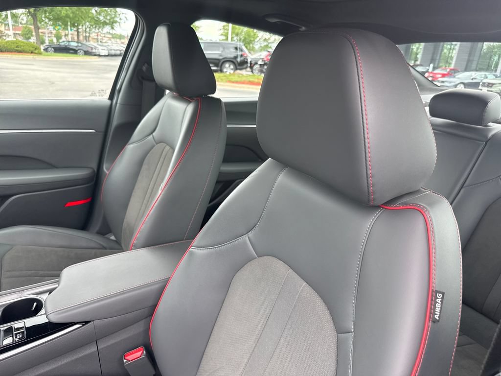Certified 2023 Hyundai Sonata SEL Plus FWD image 12