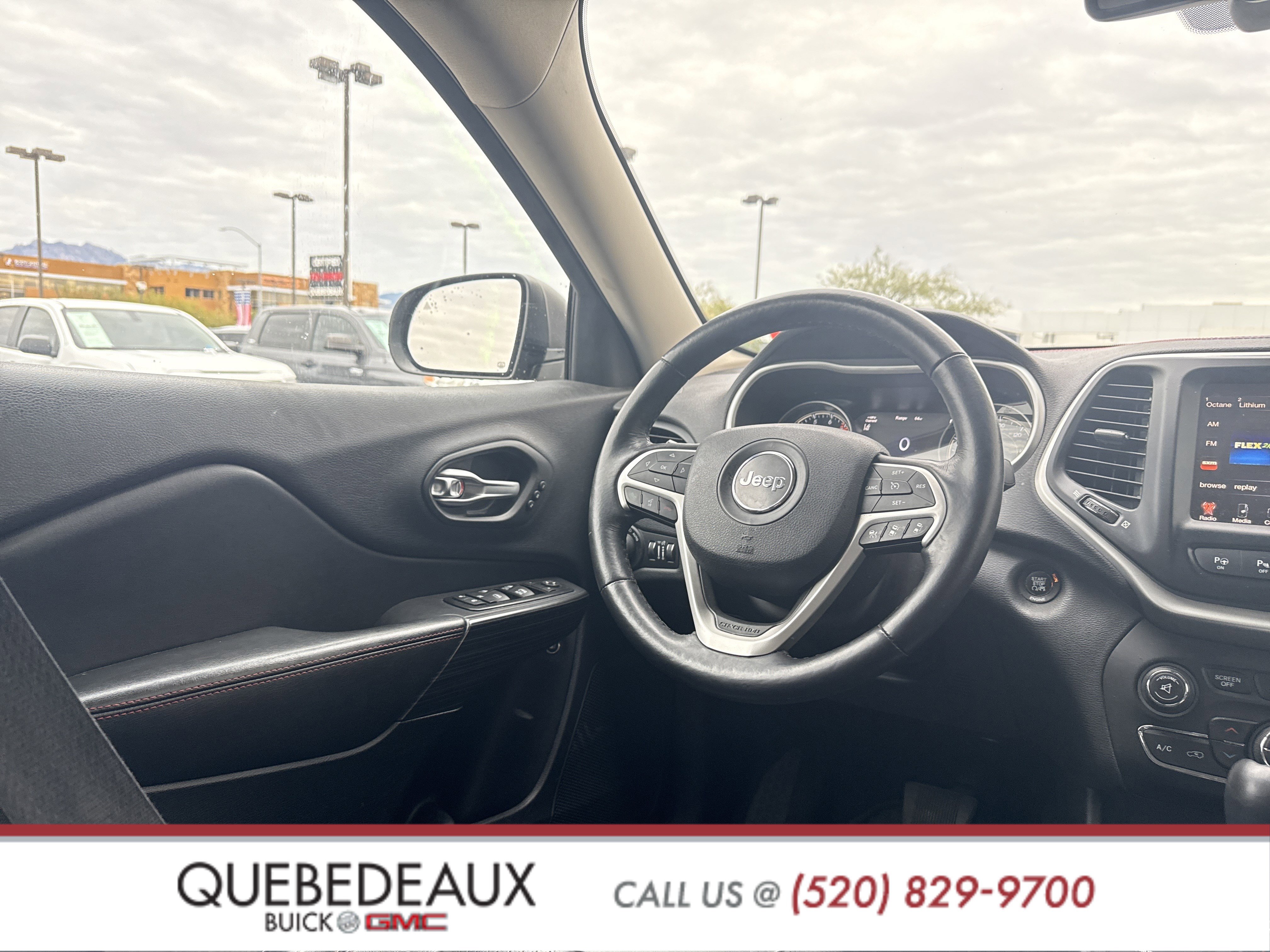 Used 2016 Jeep Cherokee Trailhawk w/ Comfort/Convenience Group image 22