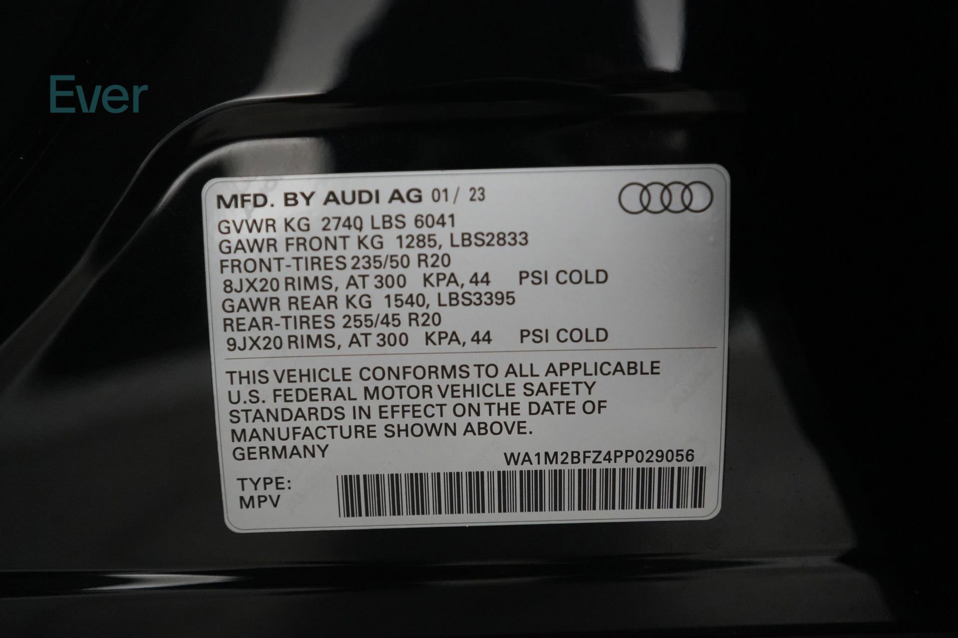 Used 2023 Audi Q4 e-tron Prestige w/ Black Optic Package image 25