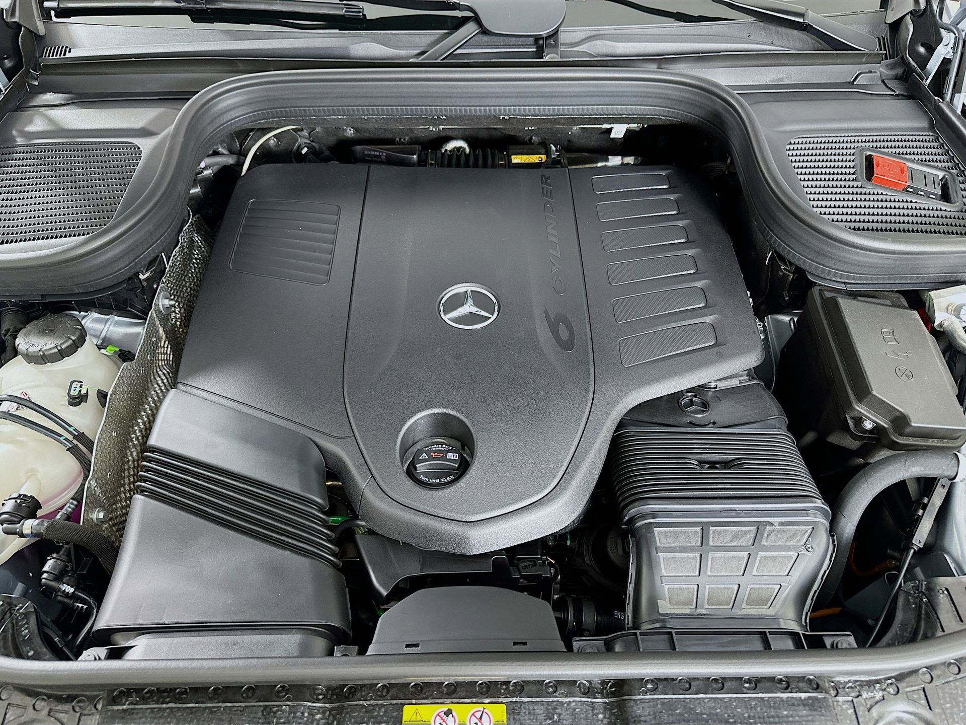 New 2026 Mercedes-Benz GLE 450 4MATIC image 32