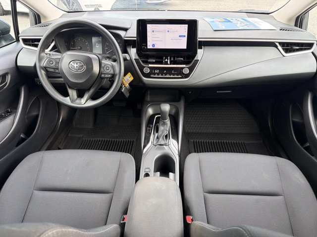 Used 2025 Toyota Corolla LE FWD image 21