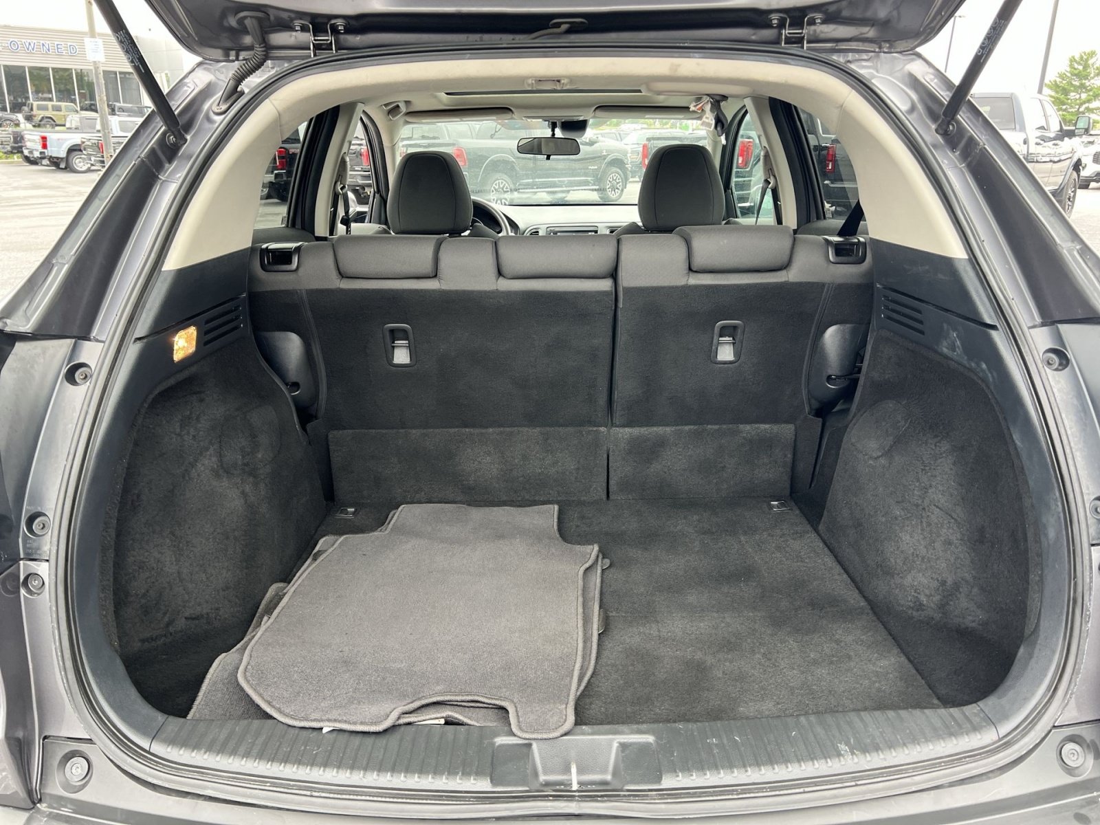 Used 2022 Honda HR-V EX image 25