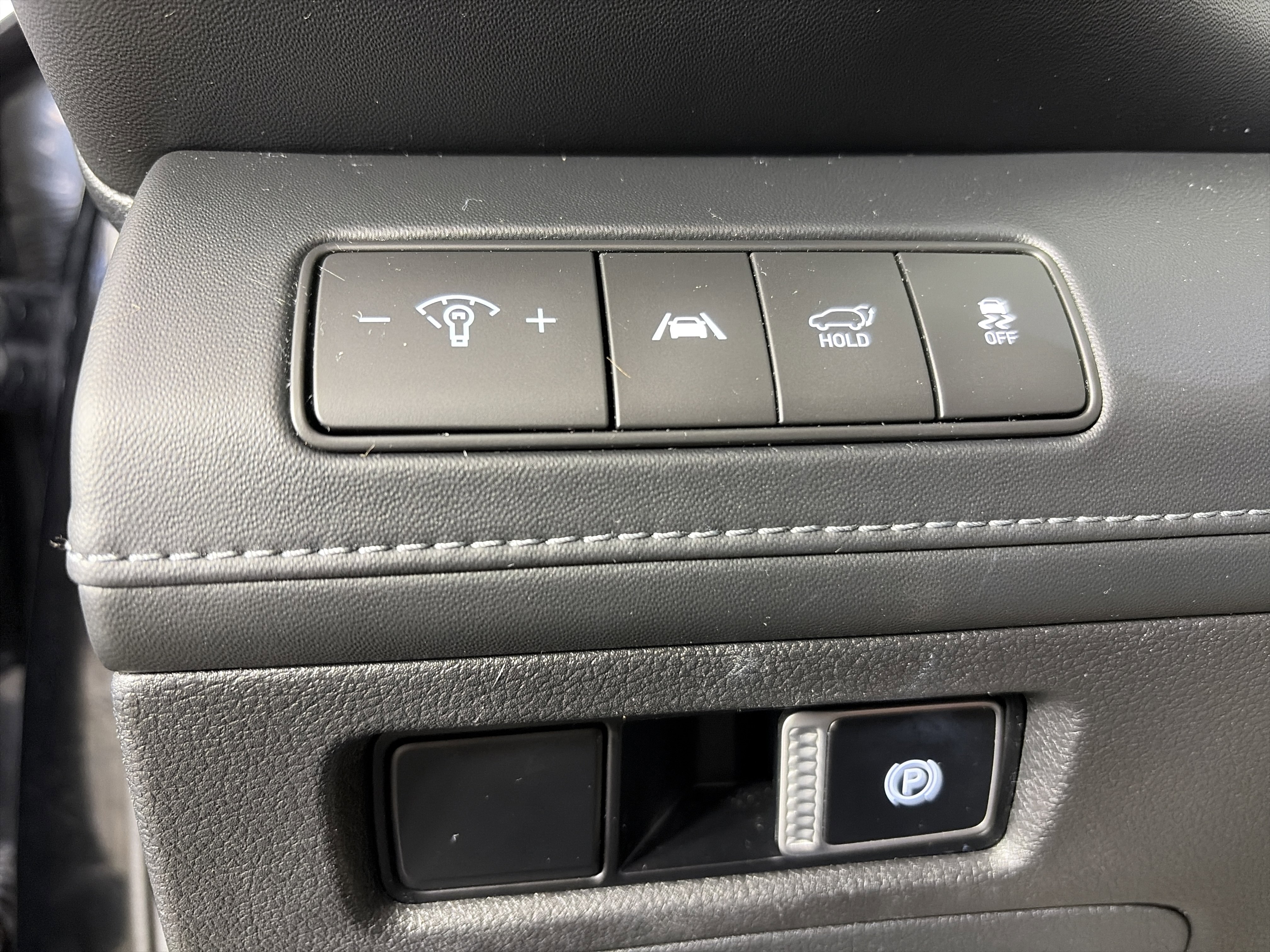 Used 2022 Hyundai Santa Fe SEL w/ Convenience + Premium Package image 33