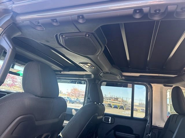 Used 2021 Jeep Wrangler Unlimited Rubicon 4xe w/ Steel Bumper Group image 15