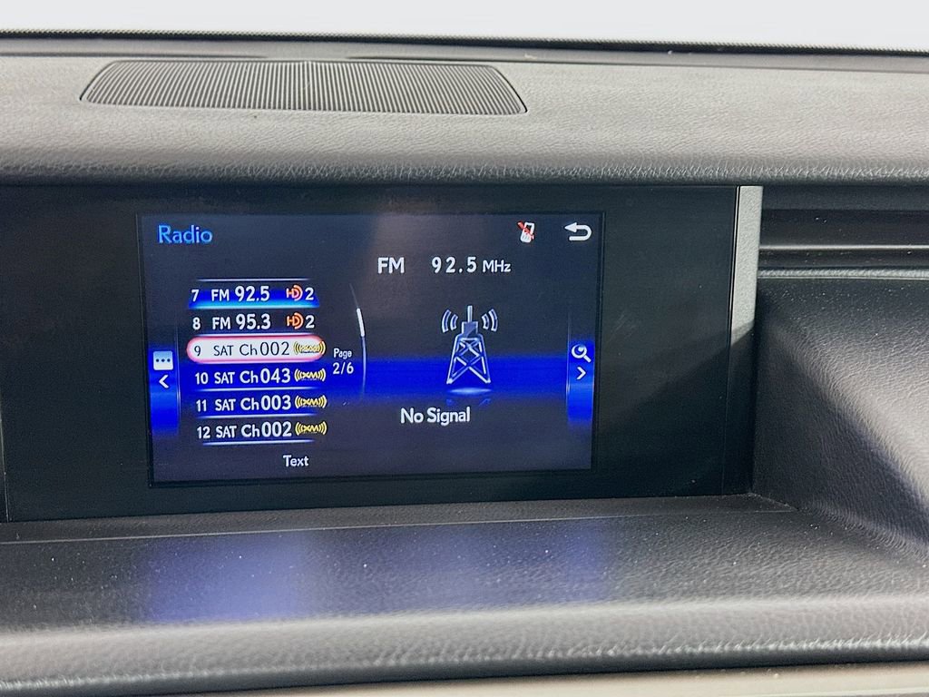 Used 2017 Lexus IS 300 AWD image 14