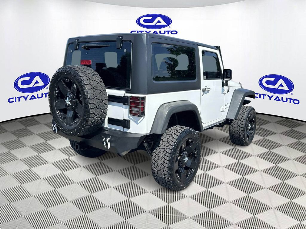 Used 2016 Jeep Wrangler Sport AWD/4WD image 3