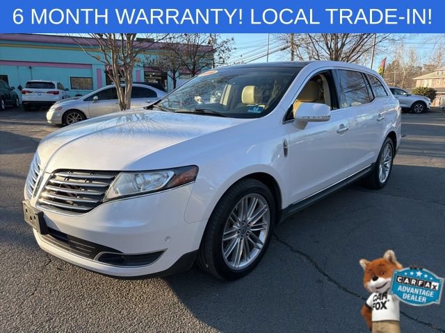 Used 2018 Lincoln MKT AWD w/ Technology Package image 2