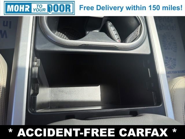 Used 2020 Nissan Titan SV w/ SV Convenience Package AWD/4WD image 25