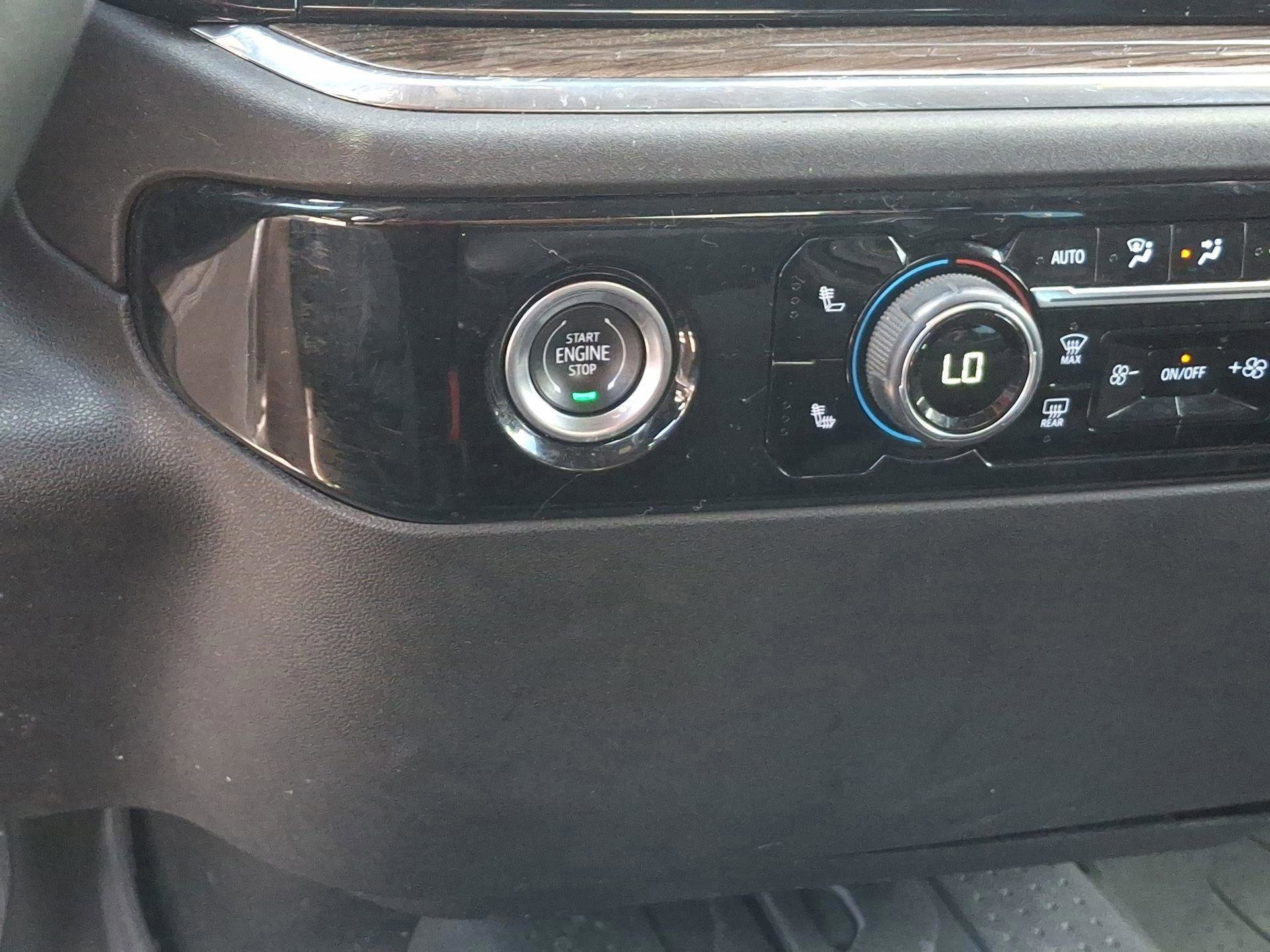 Used 2024 Chevrolet Silverado 1500 LT w/ Protection Package image 32