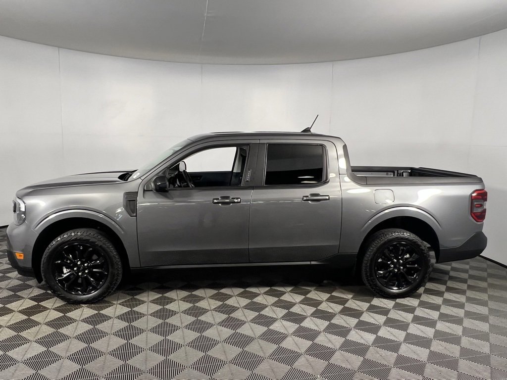 Used 2023 Ford Maverick Lariat w/ Lariat Luxury Package image 9