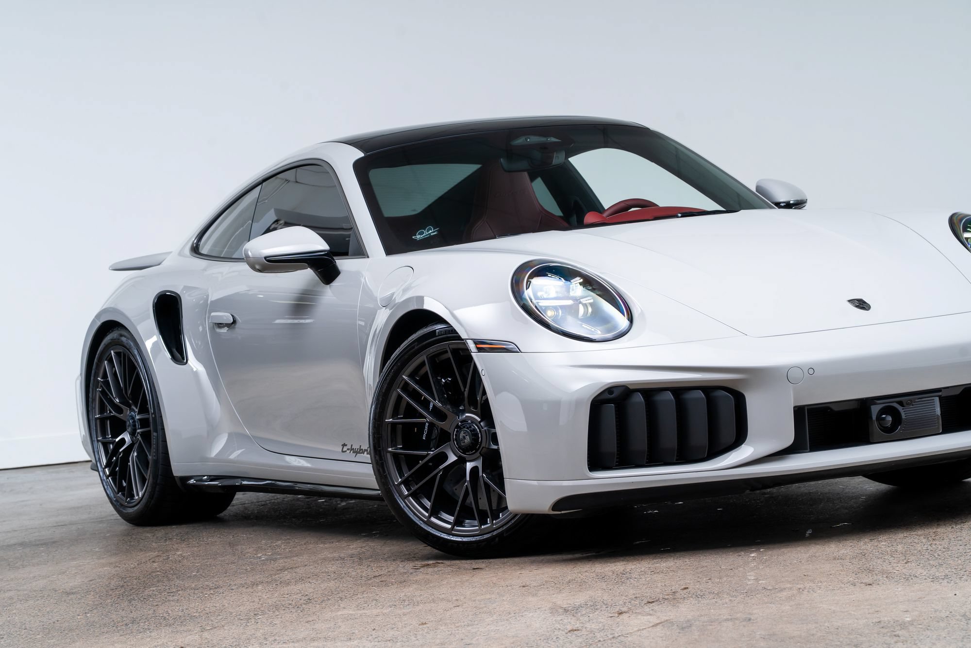 Used 2026 Porsche 911 Turbo S AWD/4WD image 2