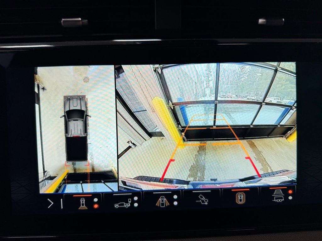 Used 2025 GMC Sierra 2500 AT4 w/ AT4 Premium Plus Package image 60