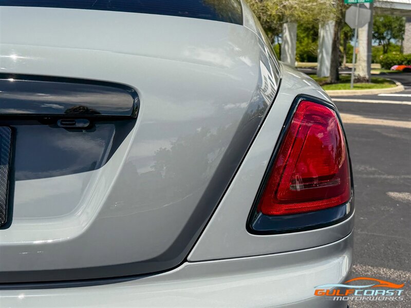 Used 2018 Rolls-Royce Wraith RWD image 58