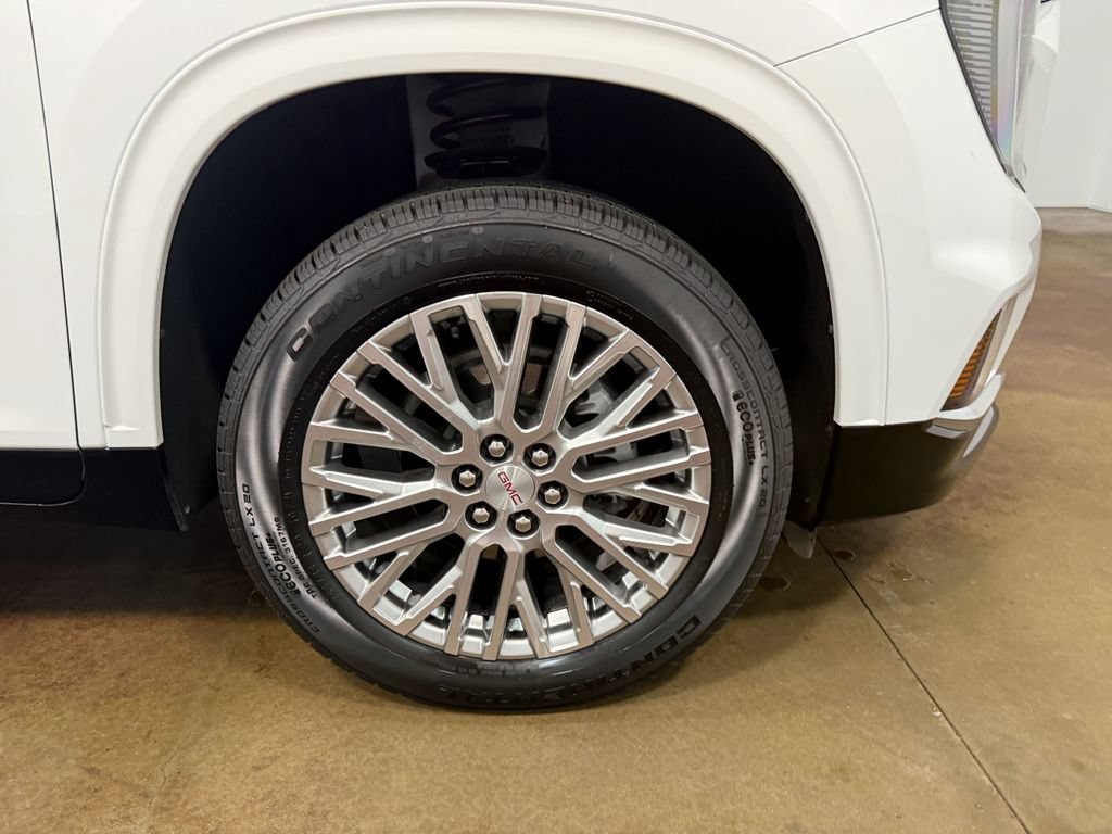 Used 2024 GMC Acadia Denali w/ LPO, Floor Liner Package FWD image 90