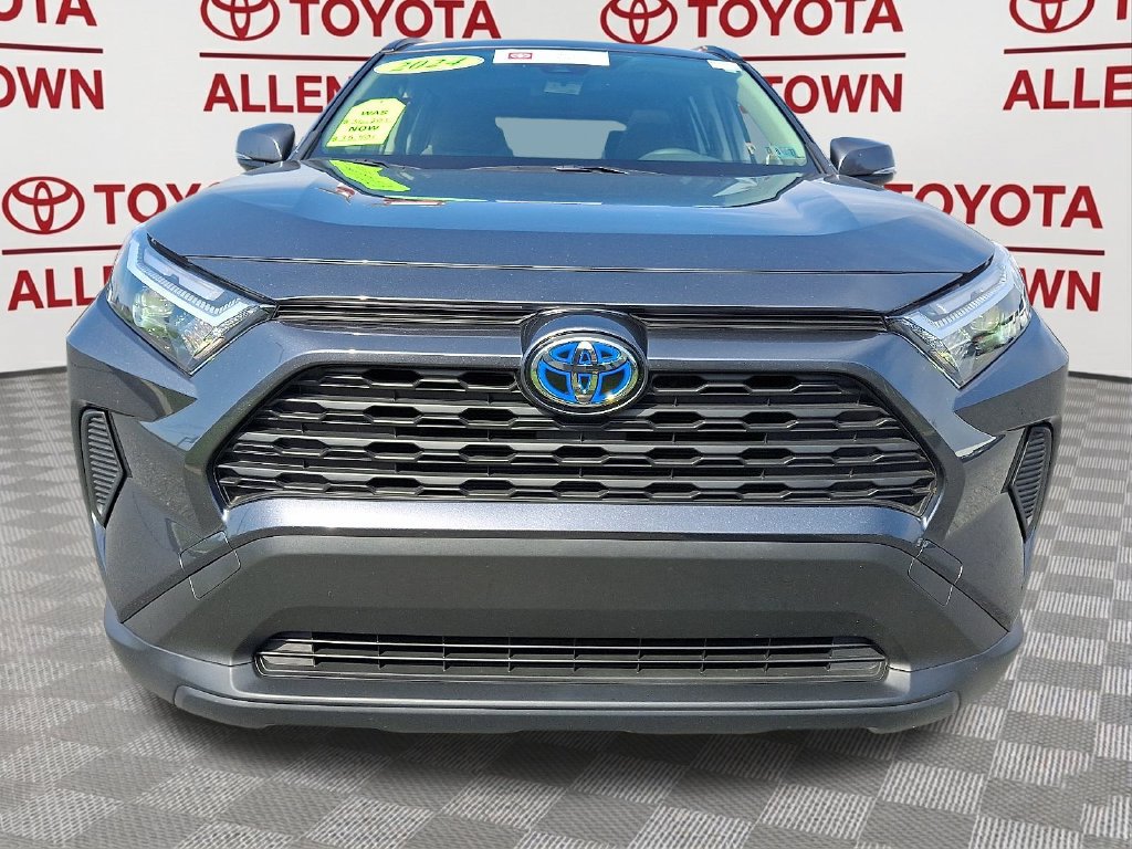 Used 2024 Toyota RAV4 XLE w/ Convenience Package AWD/4WD image 2