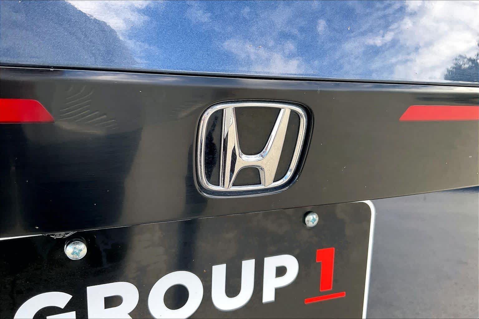 Used 2023 Honda Accord EX image 31