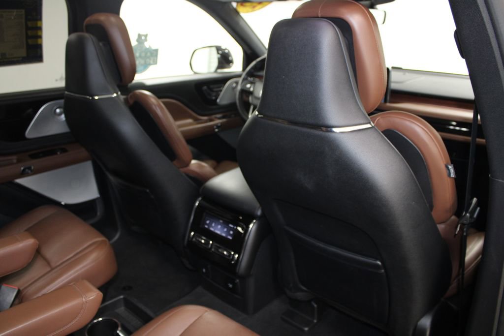 Used 2022 Lincoln Aviator Grand Touring w/ Equipment Group 301A image 36