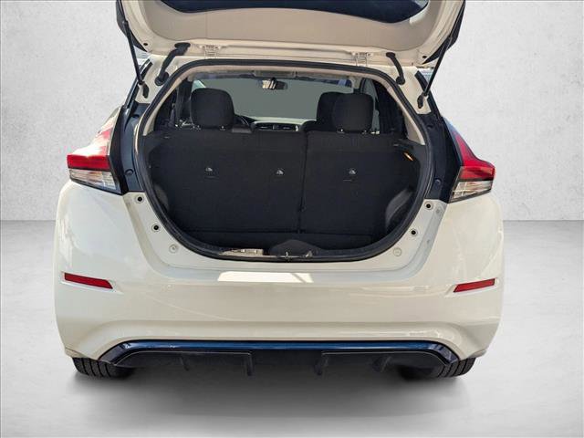 Used 2018 Nissan Leaf S image 6