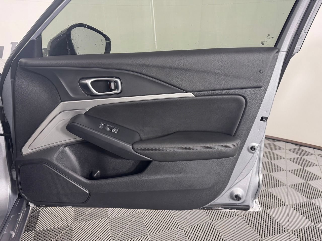 Used 2025 Acura Integra FWD image 32