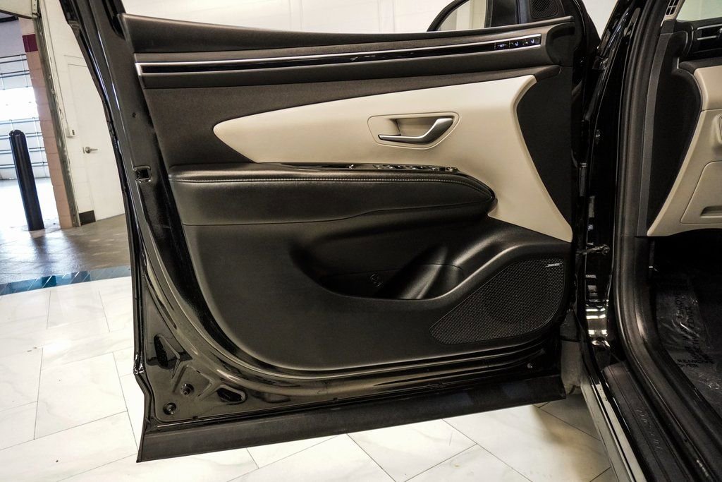 Used 2022 Hyundai Tucson Limited image 18