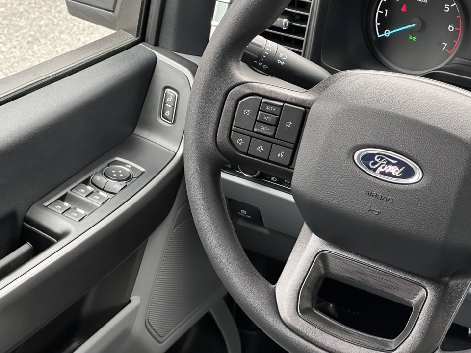 New 2025 Ford F250 XLT w/ FX4 Off-Road Package image 22