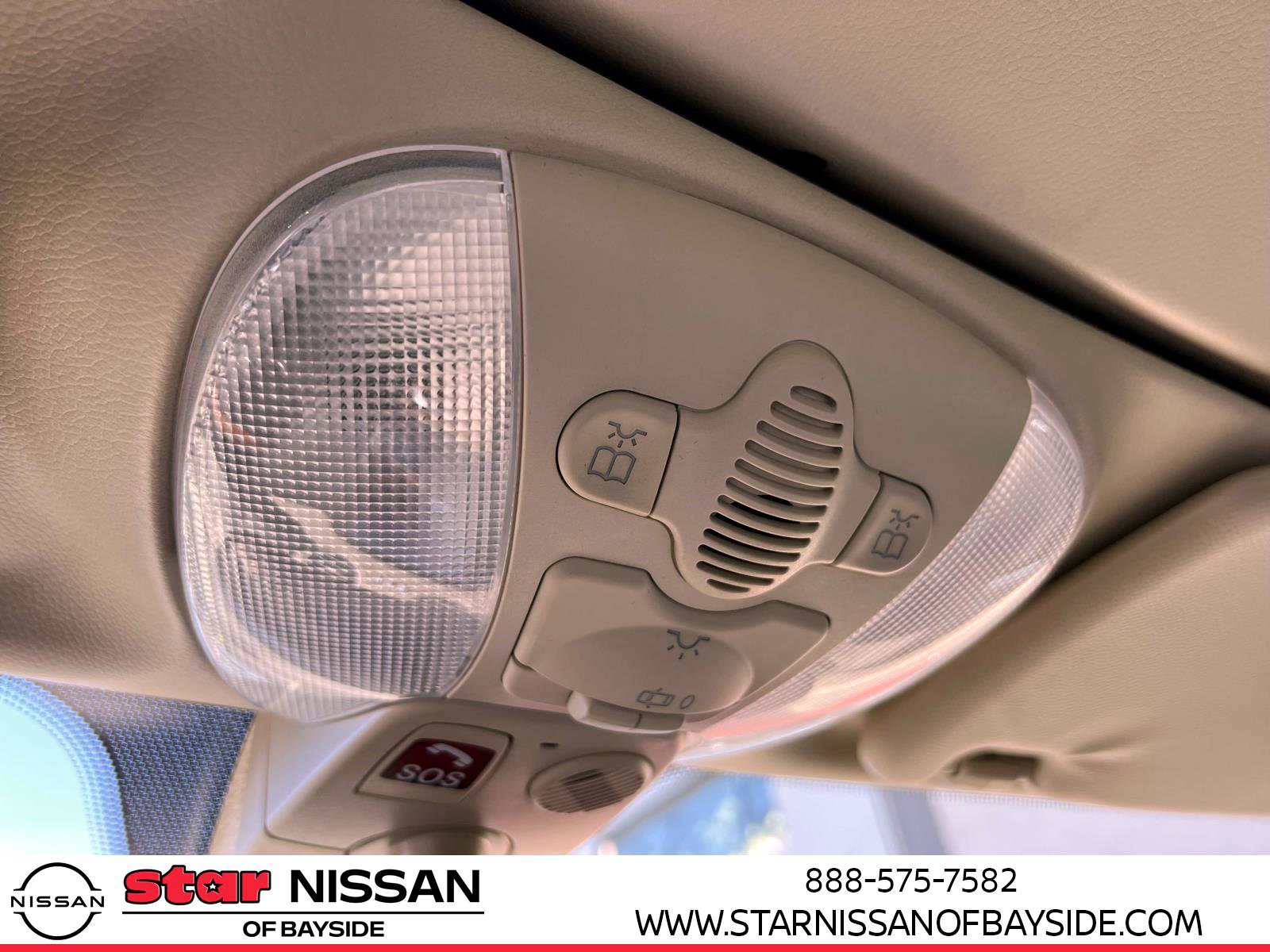 Used 2009 Mercedes-Benz SL 550 image 32