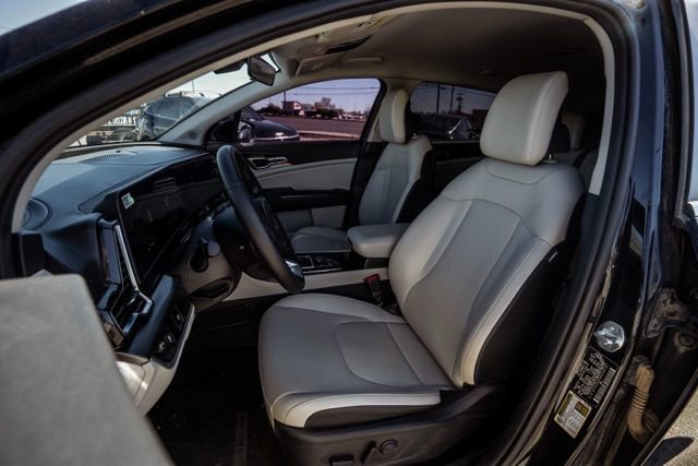 Used 2023 Kia Sportage EX image 24