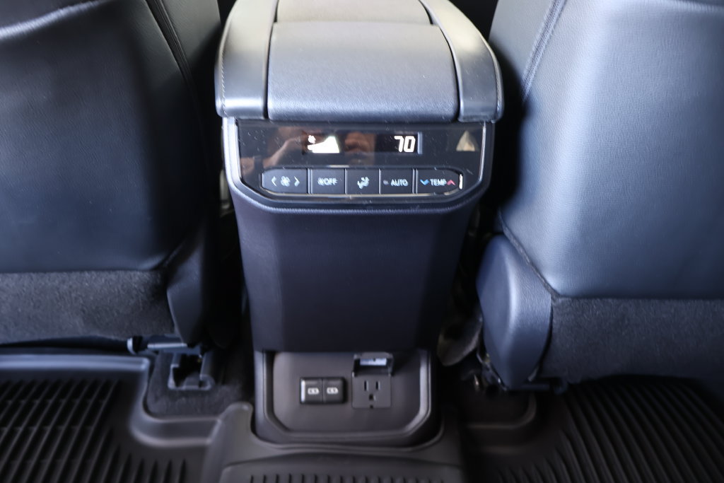 New 2026 Toyota Highlander Limited AWD/4WD image 53