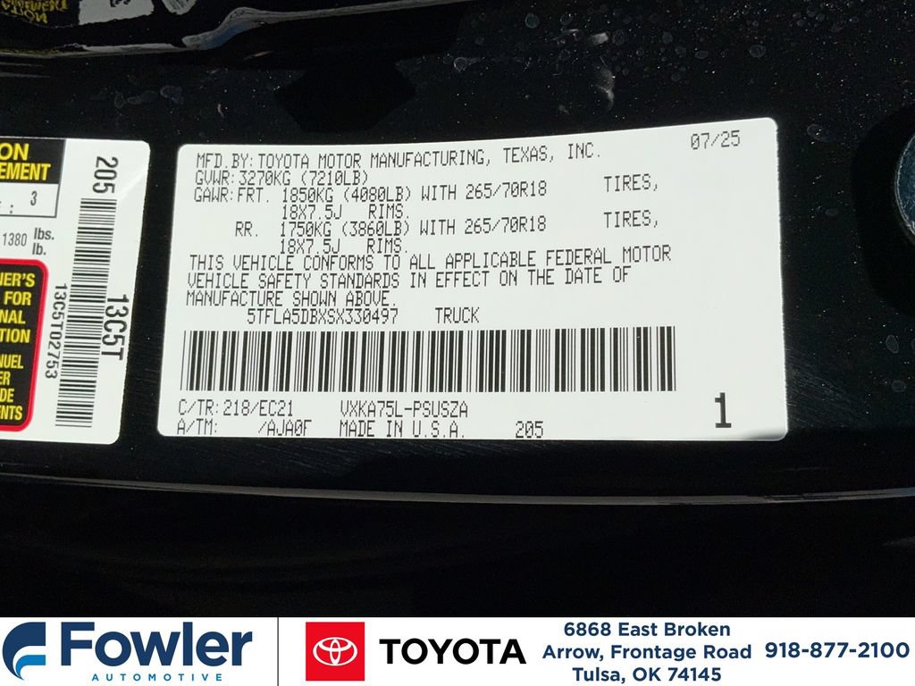 Certified 2025 Toyota Tundra SR5 w/ SR5 Premium Package AWD/4WD image 27