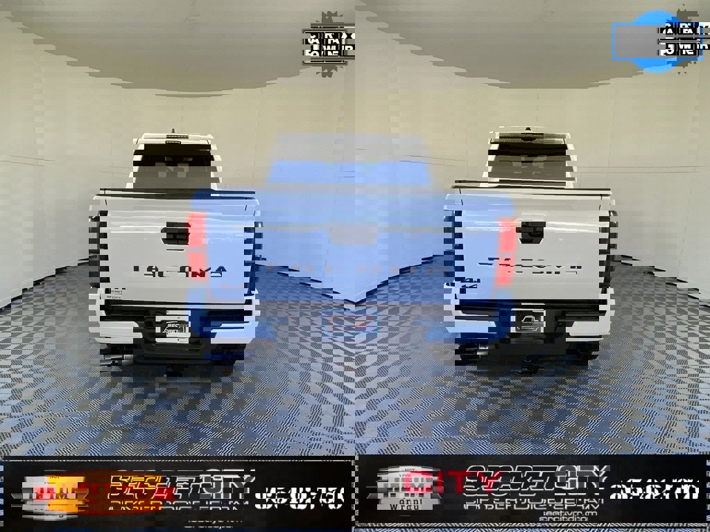 Used 2025 Toyota Tacoma TRD Off-Road image 6