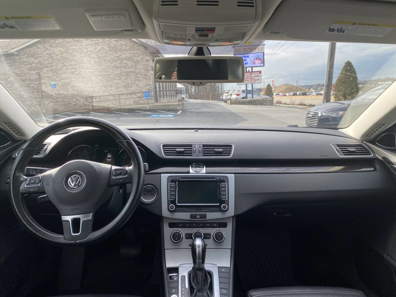 Used 2015 Volkswagen CC Executive image 21