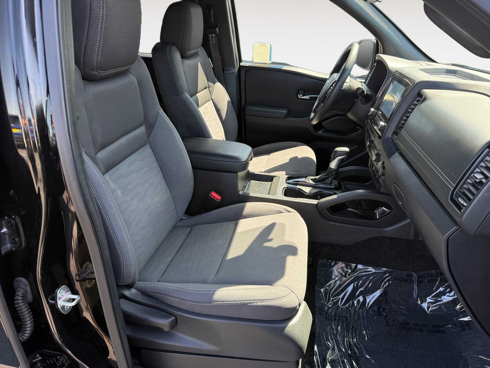Used 2023 Nissan Frontier SV w/ Midnight Edition Package RWD image 19