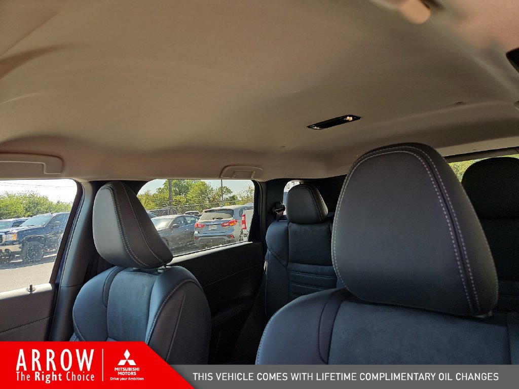New 2026 Mitsubishi Outlander SE AWD/4WD image 23
