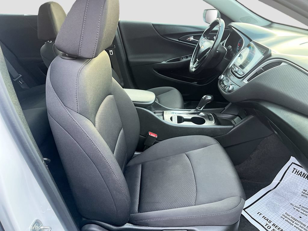 Used 2020 Chevrolet Malibu RS FWD image 26