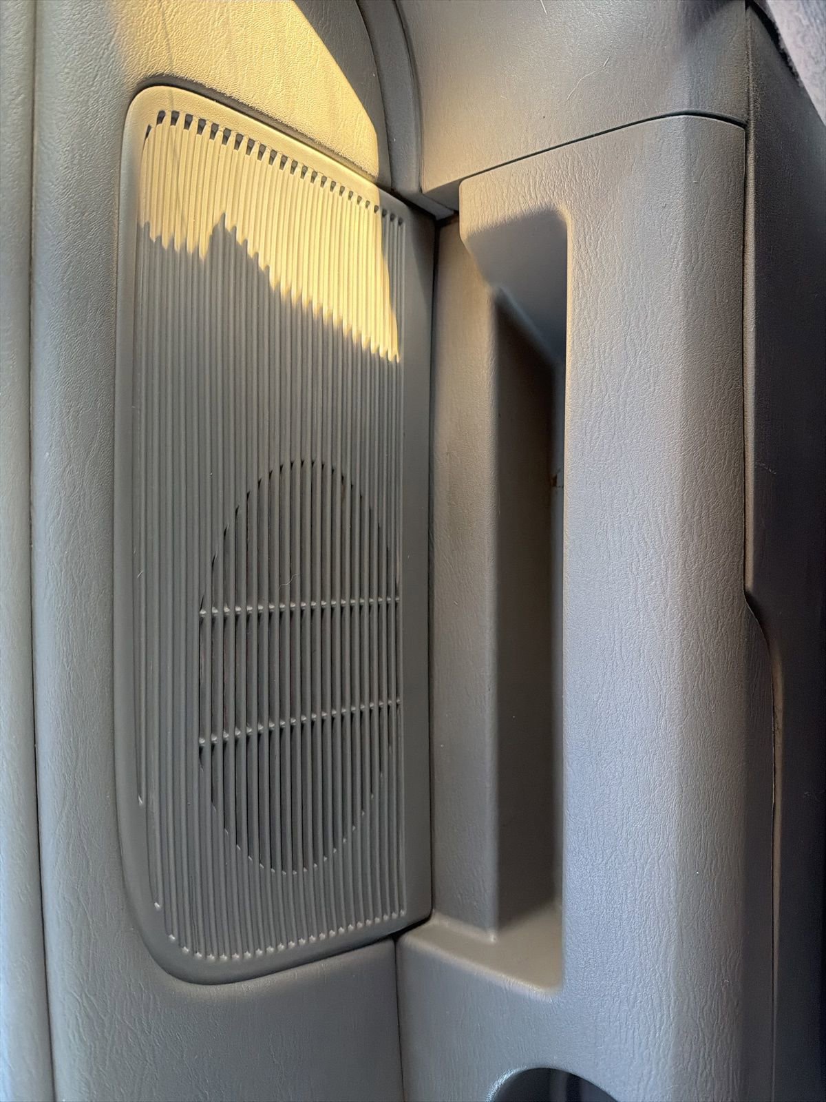 Used 2003 Dodge Grand Caravan Sport image 75