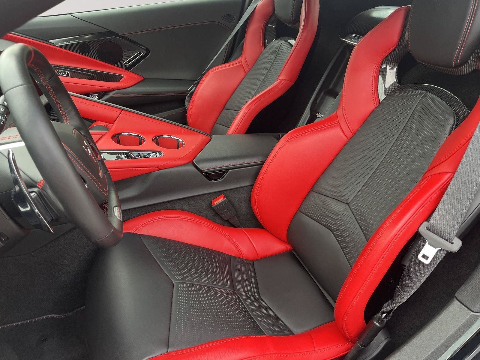 Used 2026 Chevrolet Corvette Z06 RWD image 18