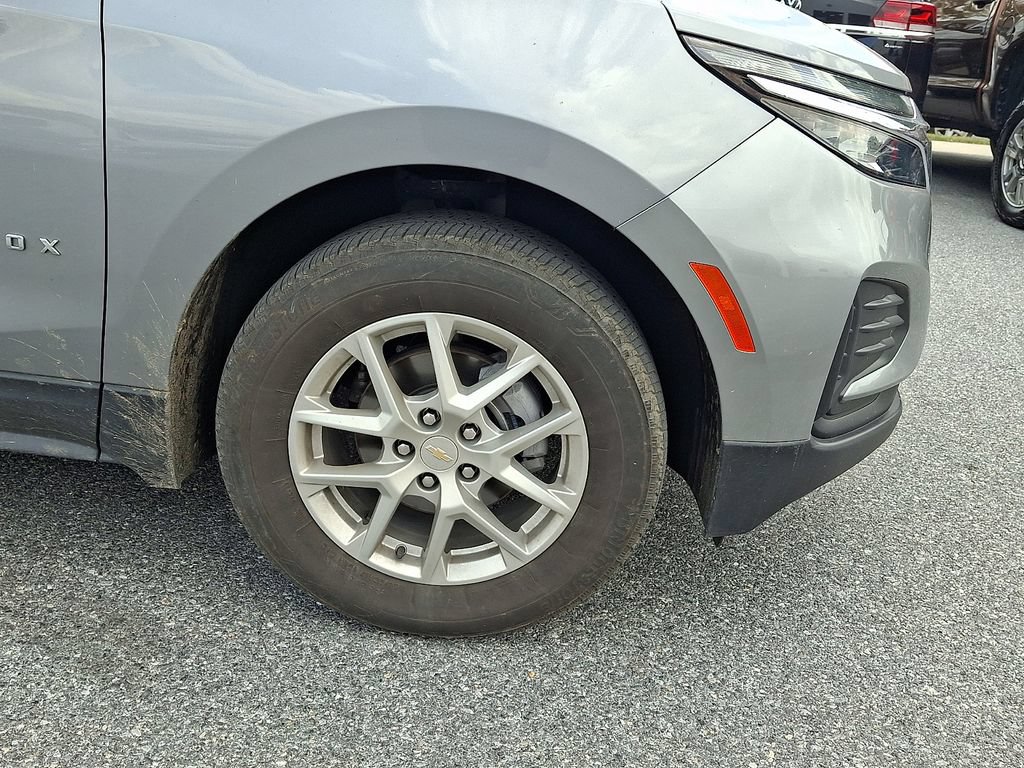 Used 2024 Chevrolet Equinox LS AWD/4WD image 8