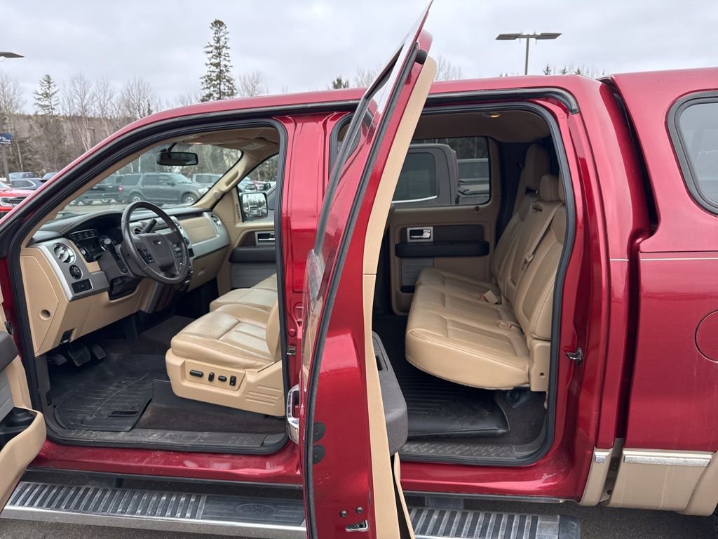 Used 2014 Ford F150 Lariat w/ Lariat Chrome Package image 7