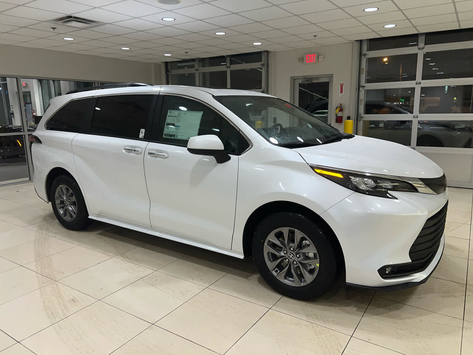 New 2026 Toyota Sienna XLE