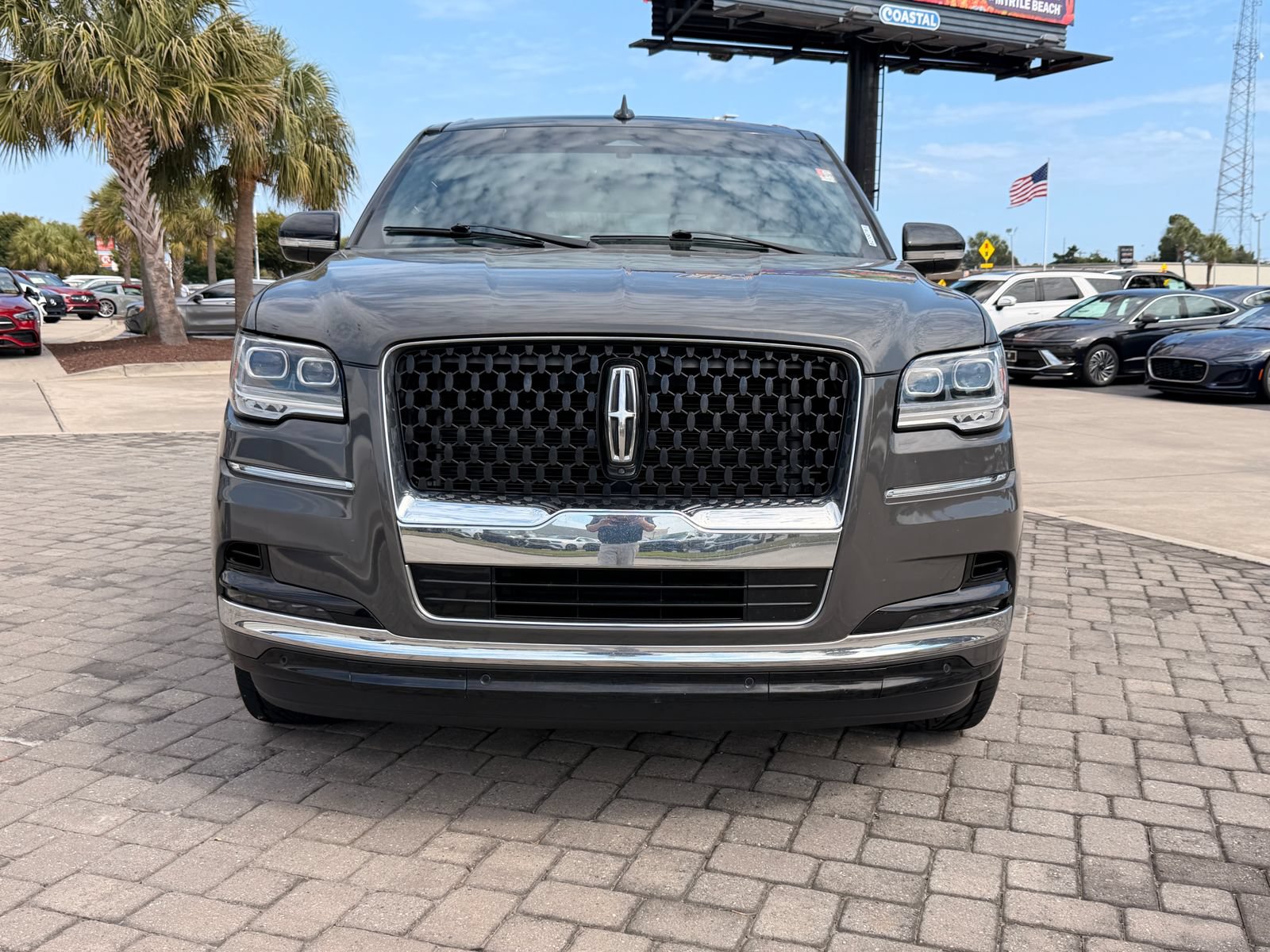 Used 2023 Lincoln Navigator L Black Label AWD/4WD image 6