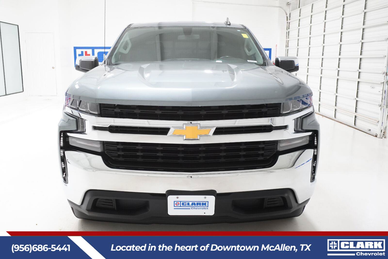 Used 2020 Chevrolet Silverado 1500 LT w/ Texas Edition RWD image 2