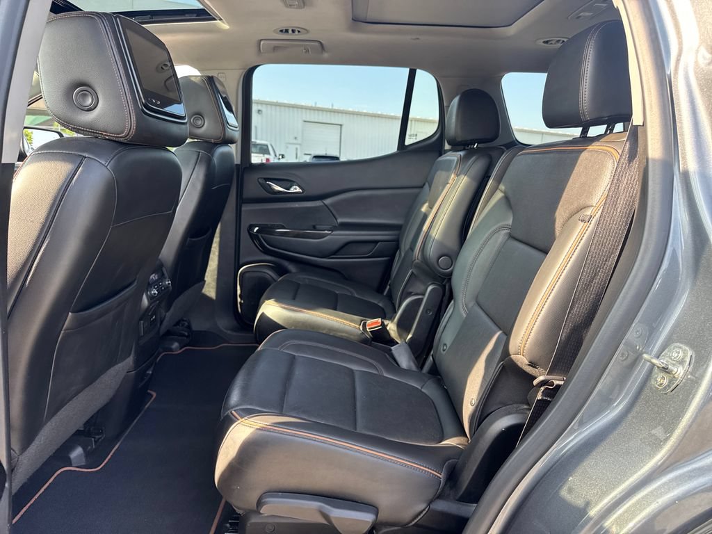 Used 2021 GMC Acadia AT4 w/ Technology Package AWD/4WD image 14