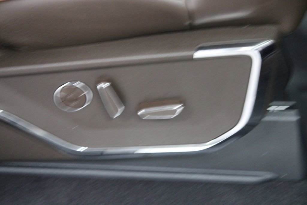 New 2026 Ford F150 King Ranch w/ Equipment Group 601A High image 28