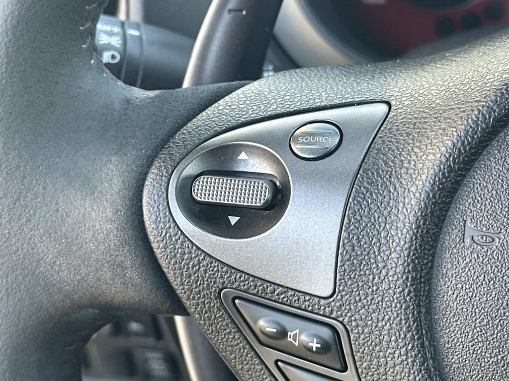 Used 2015 Nissan Juke NISMO AWD/4WD image 24