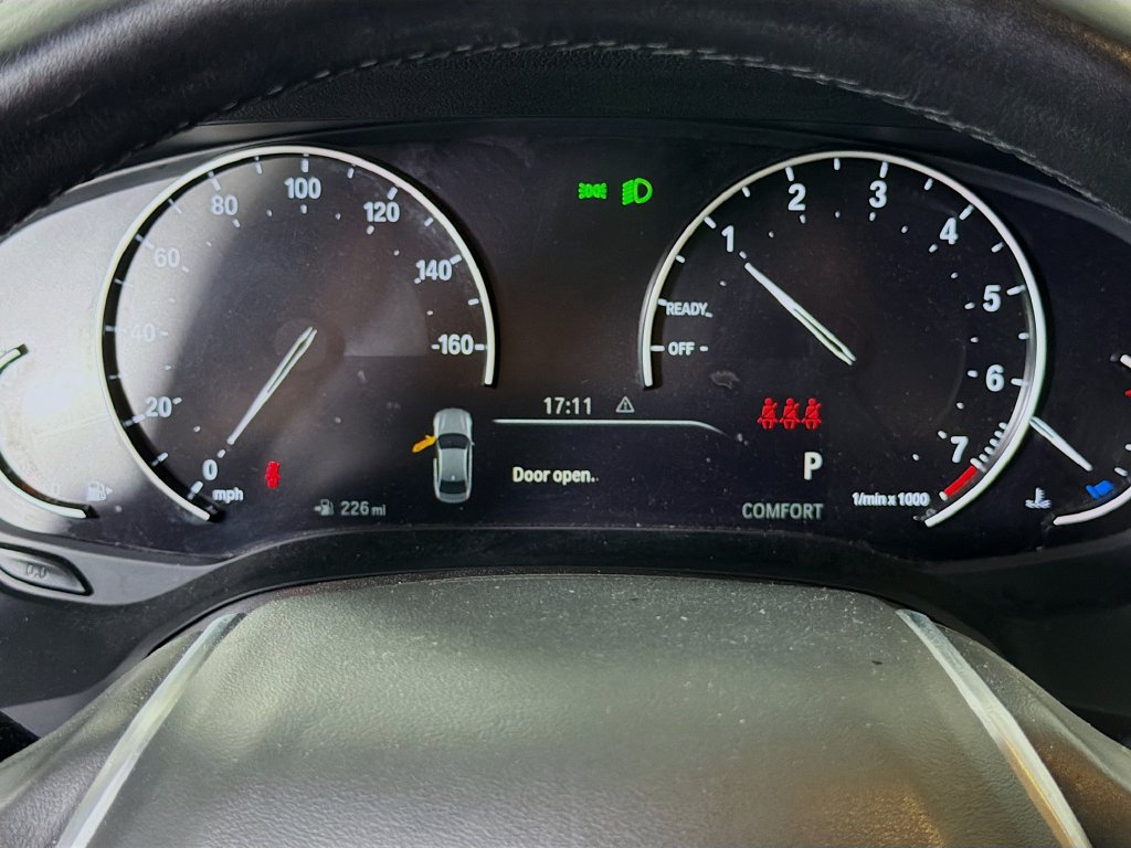 Used 2020 BMW 330i Sedan RWD image 16