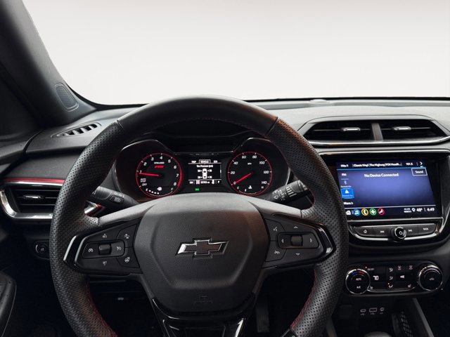 Used 2023 Chevrolet TrailBlazer RS w/ Convenience Package AWD/4WD image 12