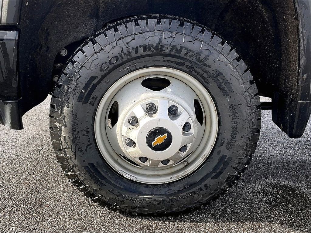 Used 2023 Chevrolet Silverado 3500 W/T w/ WT Convenience Package image 7