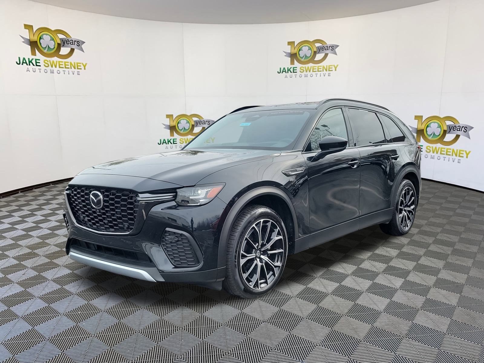Used 2025 MAZDA CX-70 Plug-In Hybrid w/ Premium Plus image 3