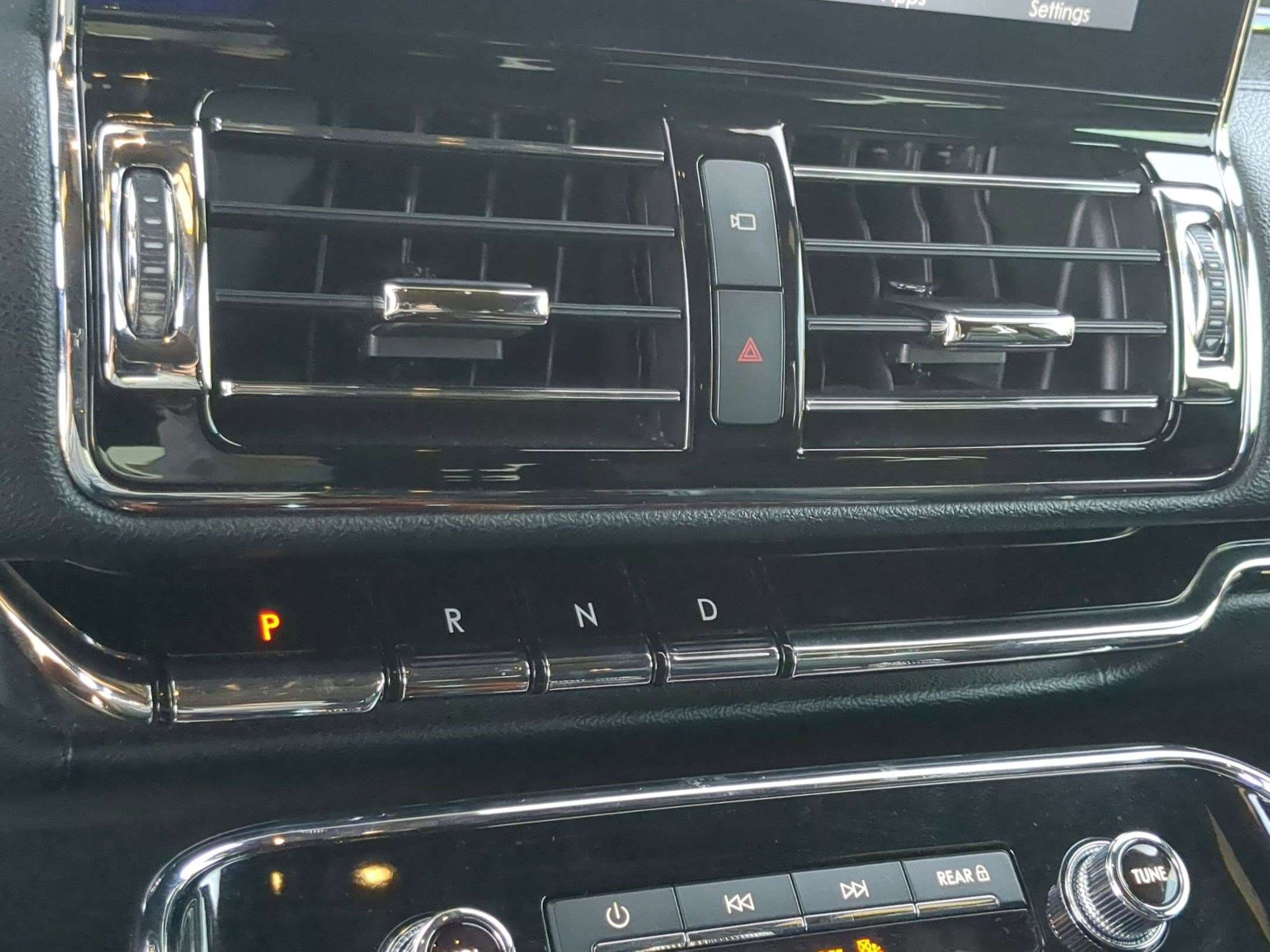 Used 2019 Lincoln Navigator L Reserve image 19